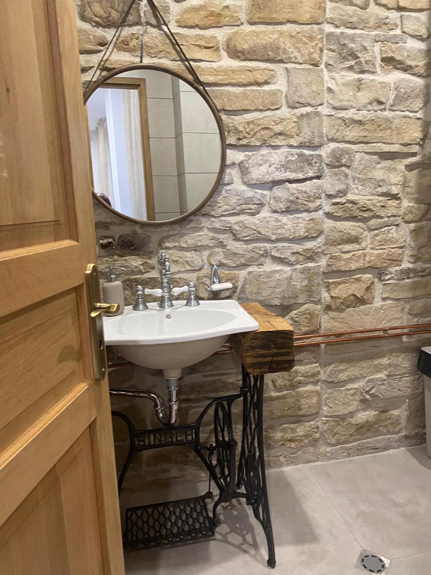 Verta House Tryavna Bagian luar foto